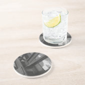 Dessous De Verre En Grès Architecture de gratte-ciel en construction en aci (Côté)