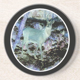 Dessous De Verre En Grès Cerf élaphe effrayant Forêt sombre de bois dramati