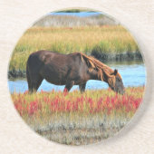 Dessous De Verre En Grès Cheval Brun Pâturant par l'Eau en Grès (Devant)