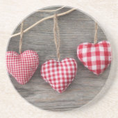 Dessous De Verre En Grès Coeurs rouges sur le Tableau en bois (Devant)