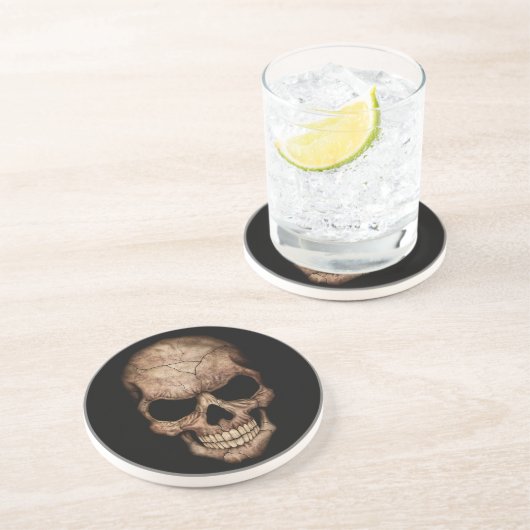 Dessous De Verre En Grès Crâne criqué émergeant de l'obscurité (Côté)