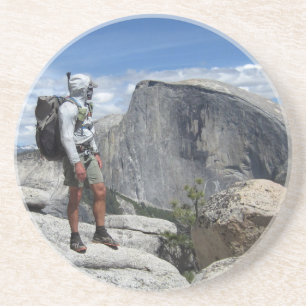 Dessous De Verre En Grès Demi-dôme et randonneur de North Dome - Yosemite