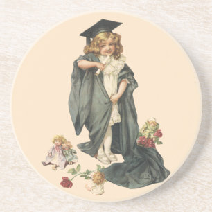 Dessous De Verre En Grès Diplômée Vintage, Fille portant une toque et une t