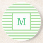 Dessous De Verre En Grès Grandes vertes et blanches Monogramme personnalisé<br><div class="desc">Obtenez un dessous de verre à rayures blanches et vertes,  simple et mignonne,  avec votre nom ou vos initiales monographiques personnalisés,  à votre maison ou bureau confortable! Fabriqué avec grès. Customisez-le avec votre police et votre couleur préférées pour en faire votre seul et unique dessous de verre heureux !</div>