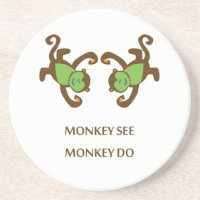 Le singe voient le singe faire