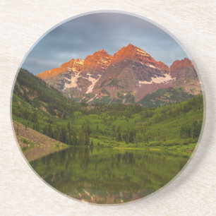Dessous De Verre En Grès Maroon Bells se reflètent dans le lac Maroon calme