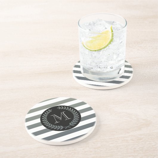 Dessous De Verre En Grès Monogramme de couronne de laurier gris (Côté)