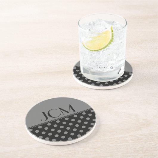 Dessous De Verre En Grès Monogramme points gris sur fond noir (Côté)