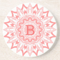 Pink sur le monogramme de mandala blanc