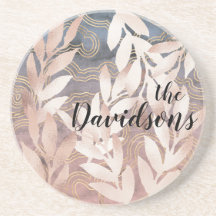 Projections de feuilles de rose gold sur fond abst