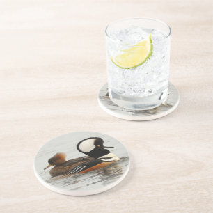 Dessous De Verre En Grès Réunion de canards-fusiliers à capuchon à l'étang