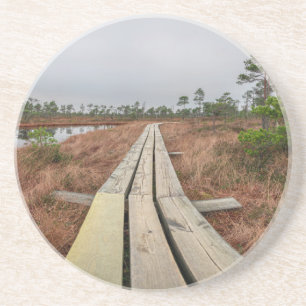 Dessous De Verre En Grès Sentier de randonnée dans le marécage
