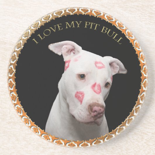 Dessous De Verre En Grès Un pitbull blanc avec des baisers rouges partout s (Devant)
