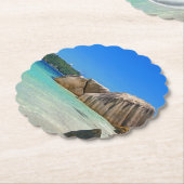 Dessous-de-verre En Papier Belle mer tropicale avec une plage rocheuse (Incliné)