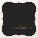 Dessous-de-verre En Papier Black Gold Modern Script Girl Monogramme Nom<br><div class="desc">Dessous de verre en papier noir et or Simple Script Monogramme Nom. Cela fait le cadeau parfait de remise de diplômes,  anniversaire,  mariage,  douche nuptiale,  anniversaire,  baby shower ou bachelorette pour quelqu'un qui aime le luxe glam et les styles chic.</div>