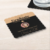 Dessous-de-verre En Papier Félicats Classe de diplômés de 2023 (Incliné)