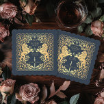 Dessous-de-verre En Papier Mariage médiéval Blue Royal Lion<br><div class="desc">Ajoutez du charme royal à votre paysage de table ! Ces dessous de verre de mariage personnalisés sont dotés d'un lion majestueux et d'un design floral avec vos noms et monogramme, le tout en or luxueux contre un arrière - plan bleu. Parfait pour une fête d'imaginaire médiévale avec une élégance...</div>