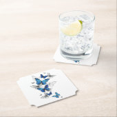 Dessous-de-verre En Papier Papillons volants bleus Morpho (En situation)