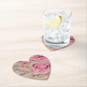 Dessous-de-verre En Papier Roses romantiques de crème rose (En situation)