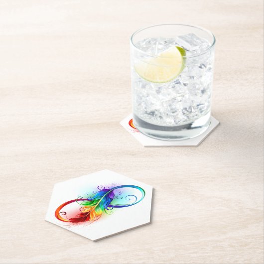 Dessous-de-verre En Papier Symbole d'infini avec plume arc-en-ciel (En situation)