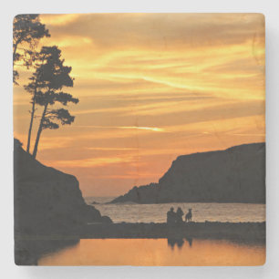 Dessous-de-verre En Pierre Couple et chien romantique plage côte coucher de s