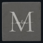 Dessous-de-verre En Pierre Dessous de verre en pierre personnalisé avec monog<br><div class="desc">Ajoutez une touche de sophistication à votre maison avec ce Dessous de Verre en Pierre à Nom Personnalisé avec Monogramme Élégant. Parfait pour toutes les occasions, ce dessous de verre combine fonctionnalité et touche personnelle, ce qui en fait un bel ajout à votre table basse, bar ou espace de travail....</div>