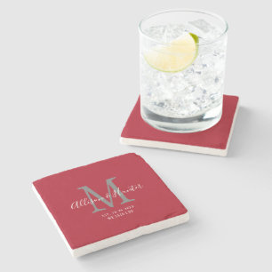 Dessous-de-verre En Pierre Élégant Nouveau-Mariés Établi Monogramme Nom Rouge