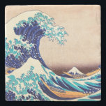 Dessous-de-verre En Pierre Grande vague au large de Kanagawa japonais Vintage<br><div class="desc">Katsushika Hokusai The Great Wave Off Kanagawa (1830) The Great Wave off Kanagawa, également connu sous le nom de The Great Wave ou simplement The Wave, est une version en ukiyo-e de l'artiste japonais Hokusai, publiée entre 1830 et 1833 à la fin de la période Edo comme première impression dans...</div>
