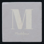 Dessous-de-verre En Pierre Monogramme minimal moderne Nom gris initial<br><div class="desc">Monogramme minimaliste moderne Primaire Gris pourpre Nom Dessous de verre en pierre</div>