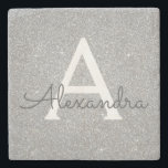 Dessous-de-verre En Pierre Monogramme Parties scintillant et étincelle en arg<br><div class="desc">Parties scintillant Faux Argent et Carrelage en Pierre Élégant. Ces Carreaux de pierre peuvent être customisés pour inclure votre nom initial et prénom.</div>