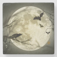 Pleine lune avec chauves-souris et corbeau