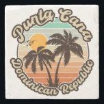 Dessous-de-verre En Pierre Punta Cana Dominicaine Palm Tree Retro Sunset 80s<br><div class="desc">Ce design rétro Punta Cana de République Dominicaine Vintage fait un grand cadeau de Noël ou d'anniversaire pour les fans de la plage de Punta Cana. Le design rétro des vibes d'été est un cadeau parfait pour les amateurs de voyage et de destinations tropicales.</div>