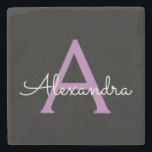 Dessous-de-verre En Pierre Purple Black Script Girl Nom du monogramme<br><div class="desc">Noir et violet Simple Script Monogramme Nom Carrelage en pierre. Cela rend la remise de diplômes parfaite,  doux 16 ans,  mariage,  douche nuptiale,  anniversaire,  baby shower ou cadeau de fête de bachelorette pour quelqu'un qui aime le luxe glam et les styles chic.</div>