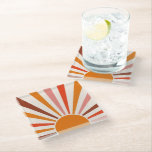 Dessous-de-verre En Verre Coucher de soleil rétro Coucher de soleil orange j<br><div class="desc">Le design rétro du soleil éclate dans les tons chauds rose,  marron,  orange. Rayons de soleil orange modernes rétro,  soleil matinal géométrique art abstrait.</div>