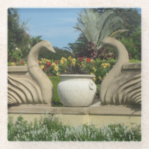 Les cygnes en béton créés comme Dessous de verre d