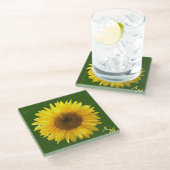 Dessous-de-verre En Verre Monogramme et beau tournesol sur la forêt verte (Incliné)
