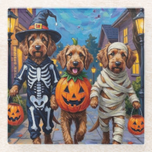Dessous-de-verre En Verre Otterhound faisant Trick-or-Treating dans des cost