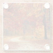 Dessous-de-verre En Verre Traverser les arbres en automne (Dos)