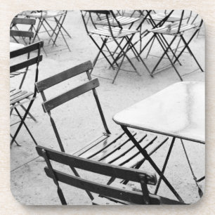 Dessous-de-verre Europe, France, Paris. Chaises, Jardin du 3