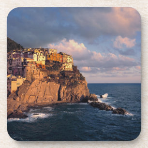 Dessous-de-verre Europe, Italie, Manarola. Les maisons nichées dans