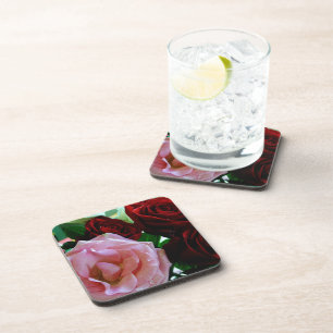 Dessous-de-verre fleurs de rose roses et rouges