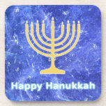 Dessous-de-verre Hanoukka Snowstorm Menorah<br><div class="desc">Une menorah Hanoukka en or brillant et un texte "Happy Hanoukka" en bleu et blanc brillant superposé sur une image fractale bleue et blanche qui rappelle les flocons de neige dans une tempête. Chag Sameach !</div>