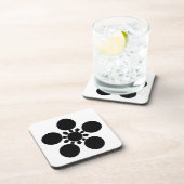 Dessous-de-verre Kaga ume-bachi 1 (Côté Droit)