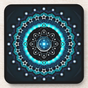 Dessous-de-verre Kaleidoscope Mandala avec un Arrière - plan noir