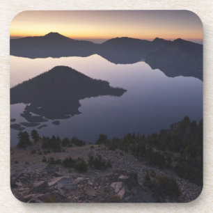 Dessous-de-verre L'île Wizard à l'aube, parc national Crater Lake