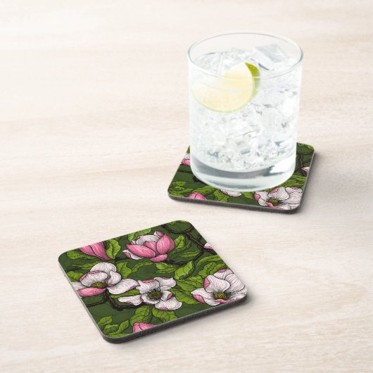 Dessous-de-verre Magnolia en floraison sur vert foncé (Côté Droit)