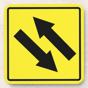 Dessous-de-verre Panneau de signalisation à deux voies Dessous de v