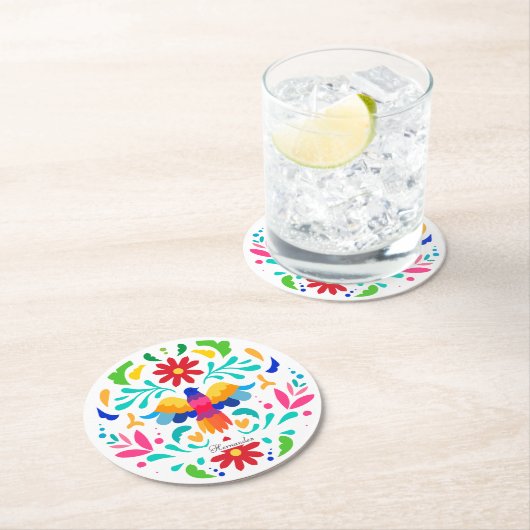Dessous-de-verre Rond En Papier Conception Otomi Mexicaine (En situation)