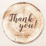 Dessous-de-verre Rond En Papier Coupe ronde coupe Mariage rustique Merci<br><div class="desc">Célébrez votre amour et montrez votre appréciation avec nos Dessous de verre de Merci Rustique Mariage Wood Grain Favor. Parfaits pour les nuptiaux rustiques, extérieurs ou botaniques, ces dessous de verre allient fonctionnalité et charme sentimental, donnant à vos invités un souvenir unique de votre journée spéciale. Chaque dessous de verre...</div>