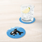 Dessous-de-verre Rond En Papier Cute Orca Whale on Blue (En situation)